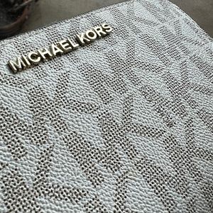 Michael Kors Signature Monogram Wallet
